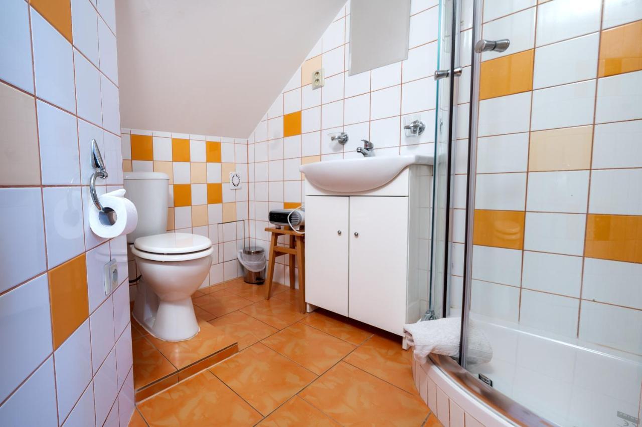 Penzion U Kostela Mikulčice Buitenkant foto