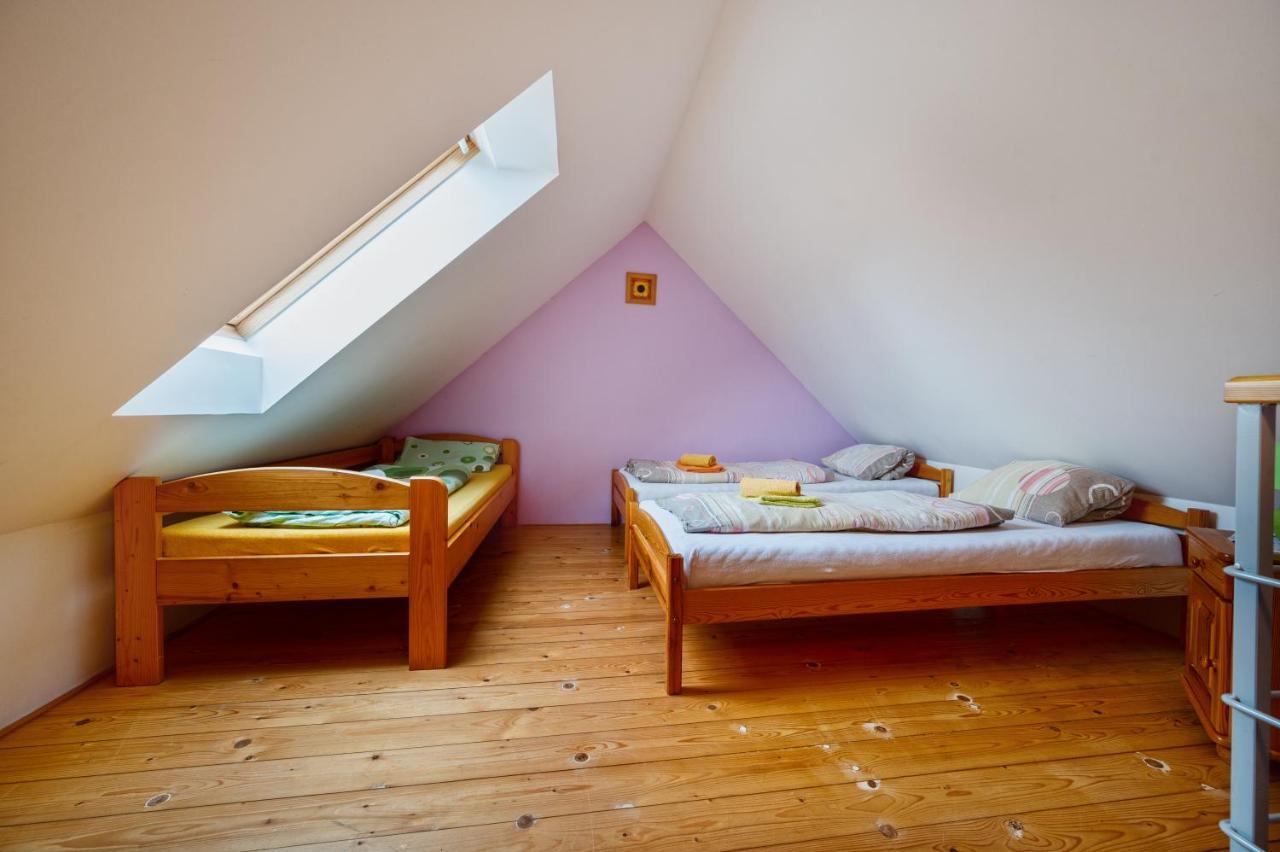 Penzion U Kostela Mikulčice Buitenkant foto